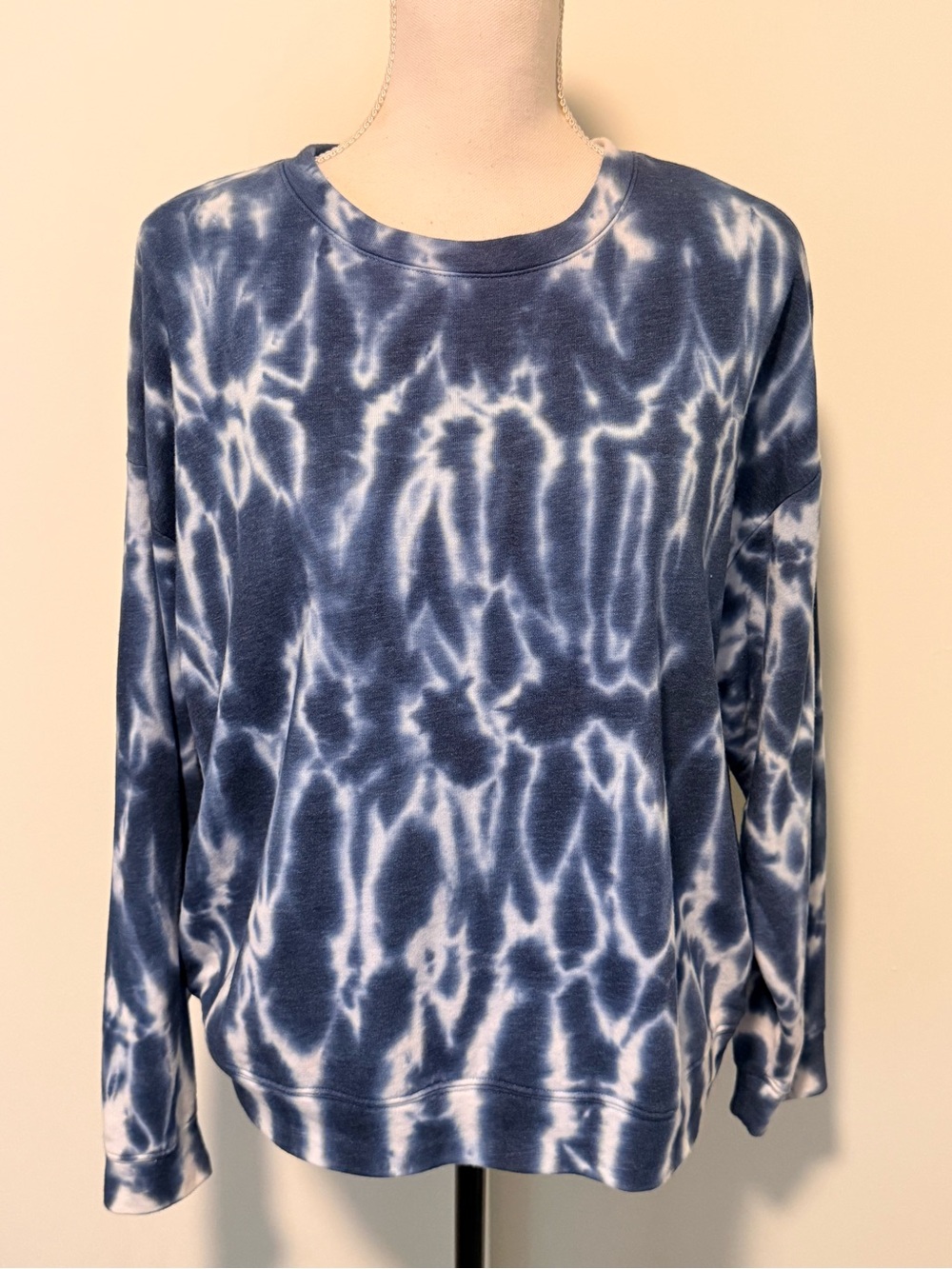 Banana Republic Blue Tie Dye Crewneck Size S